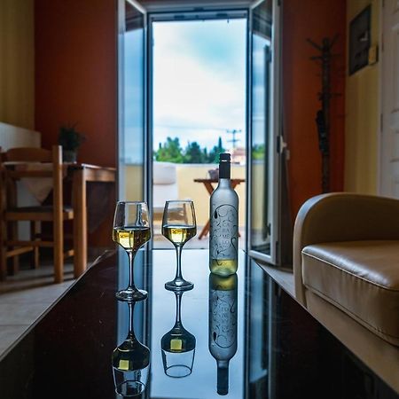 Julia΄S Apartment Alepou Екстер'єр фото